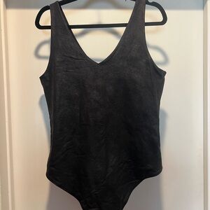 Abercrombie & Fitch Black Women's
Faux Leather V-Neck Bodysuit